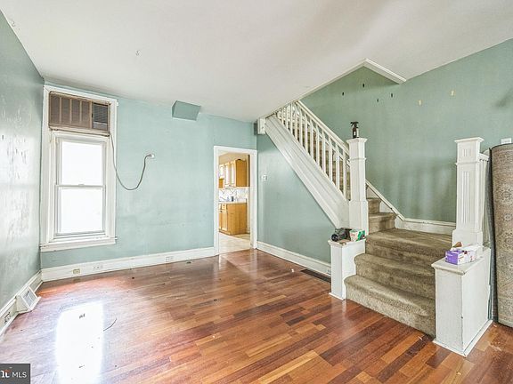 3rd image of 2970 Weikel St