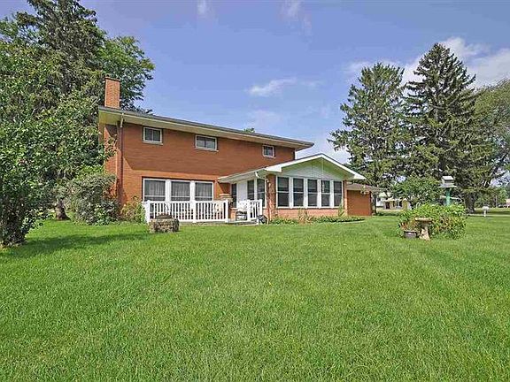3rd image of 53160 Seminole Ln