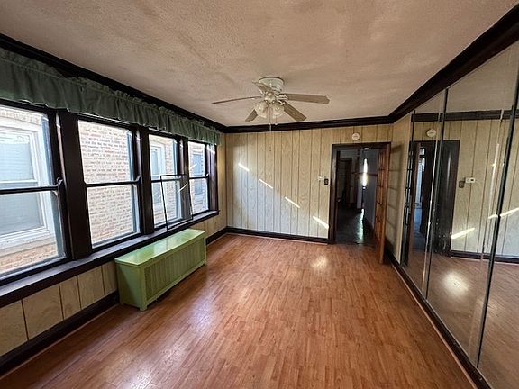 4th image of 8718 S Marshfield Ave