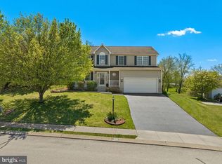 338 Matthew Dr, New Oxford, PA 17350
