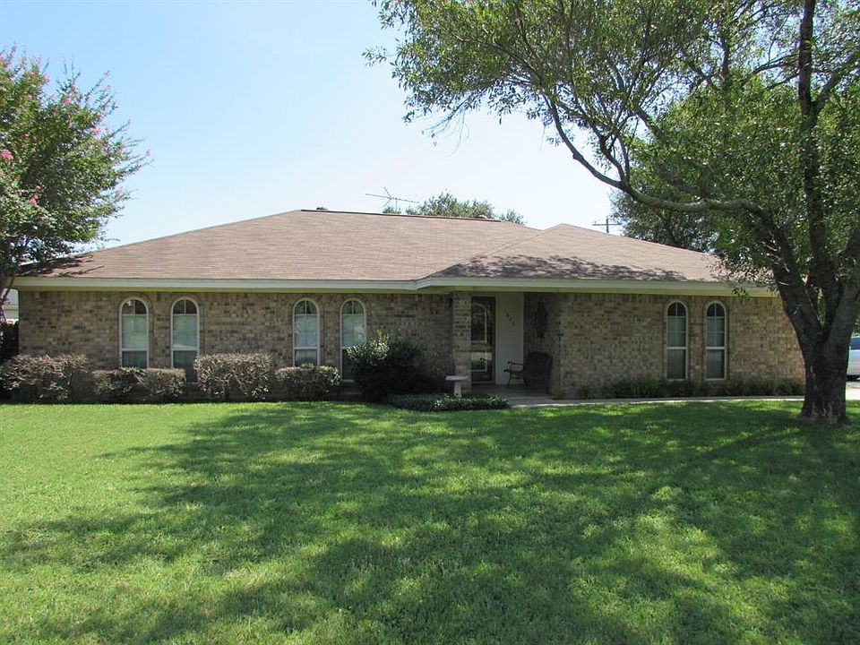 1st image of 1824 Cindy Ct