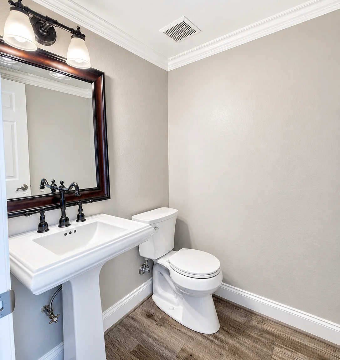 3 bed, 2.5 bath, 1274 sqft, $3,500 — Photo 4