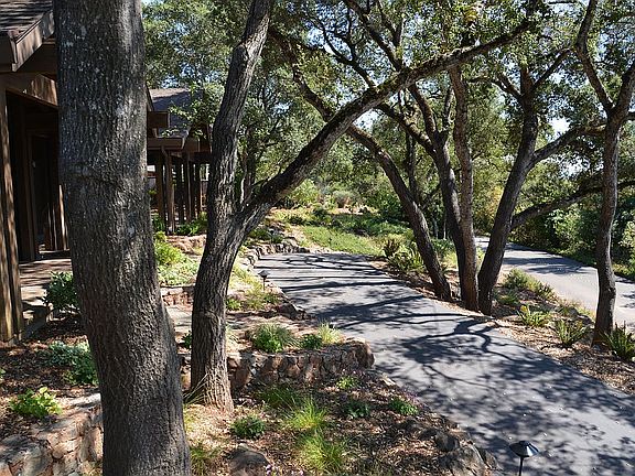 4th image of 2530 Del Rosa Ave
