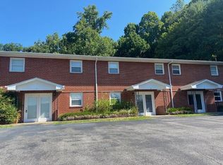 146 Blakemore Cir, Johnson City, TN 37604