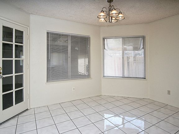 5th image of 24319 Karry Ct