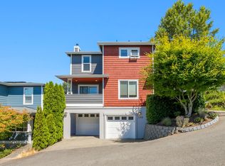 1858 S Bennett Dr, Seattle, WA 98108