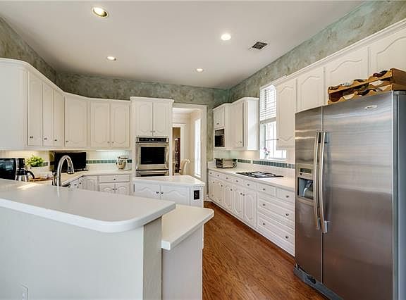 4th image of 17532 Ivy Hill Dr