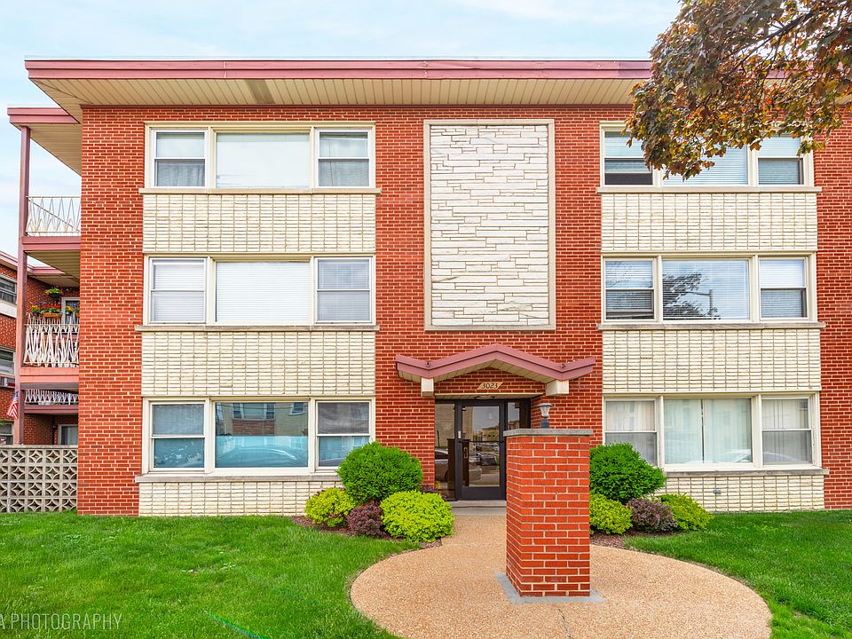 1st image of 3023 N Paris Ave #206