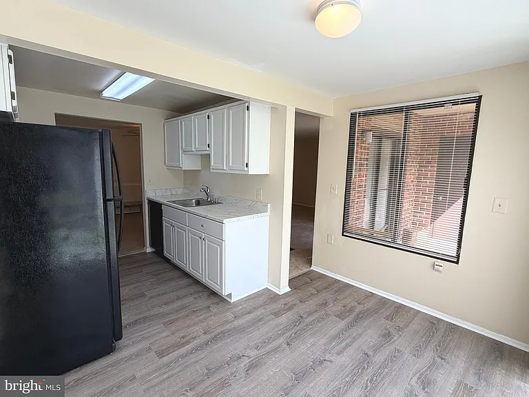 18131 Chalet Dr #24-103 — Photo 9