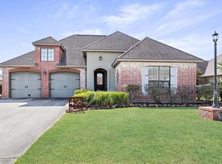 435 Bryant Blvd, Bridge City, TX 77611