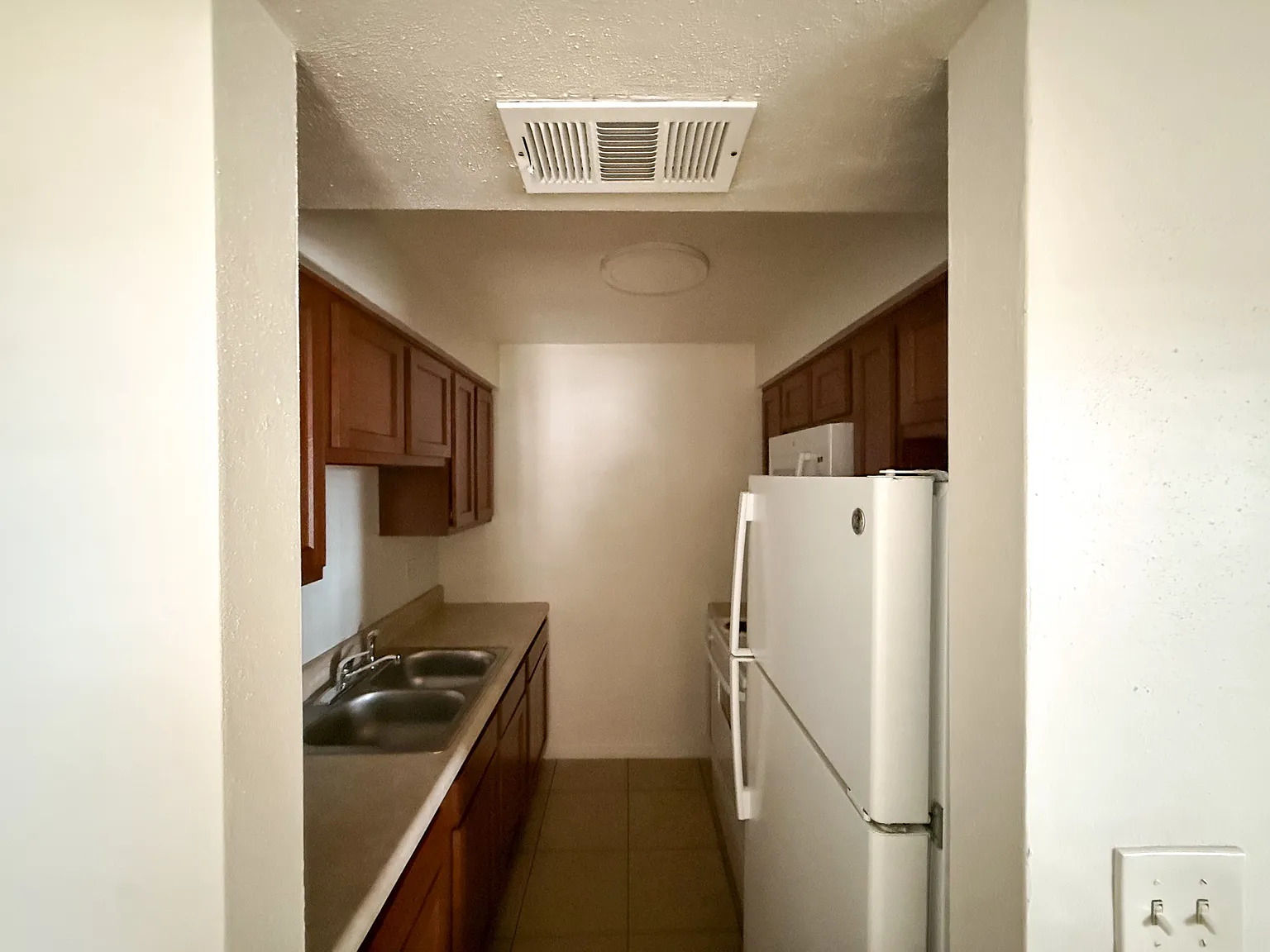 1 bed, $1,199 — Photo 4