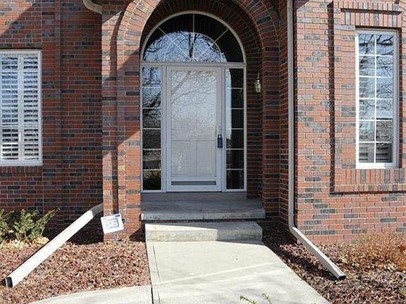 3rd image of 1439 N 132nd Avenue Cir
