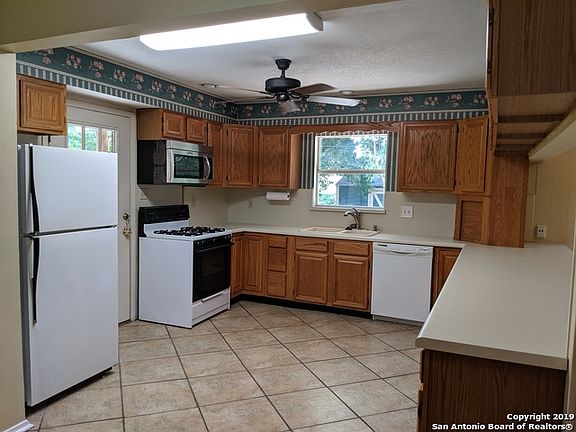 3rd image of 4227 Moana Dr