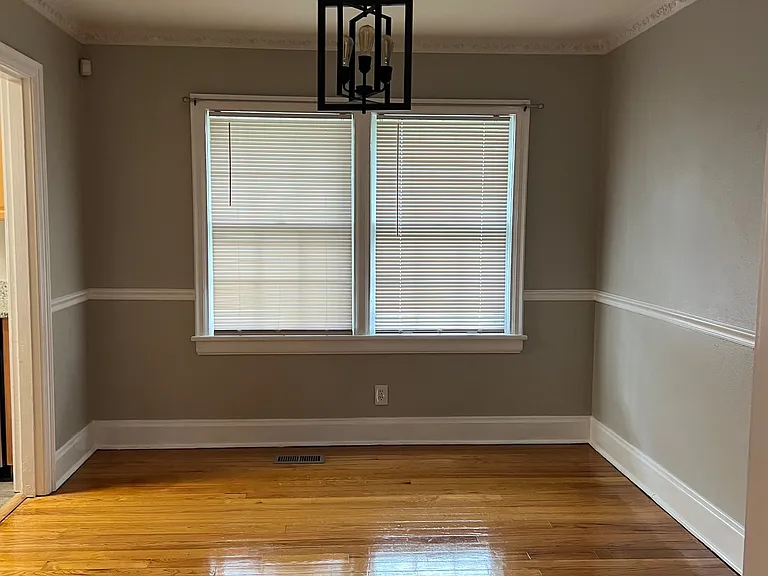 208 Shawnee Trl — Photo 4