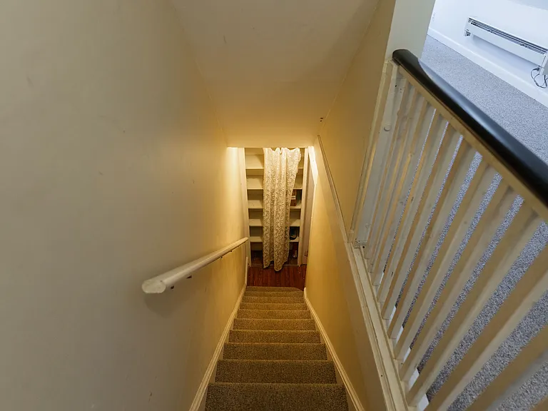 241 Rockingham Rd #3 — Photo 14
