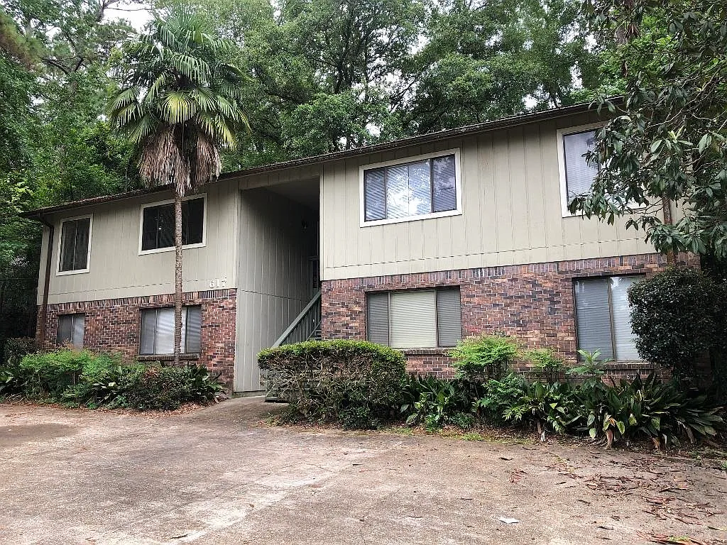2 bed, 800 sqft, $995 — Photo 2