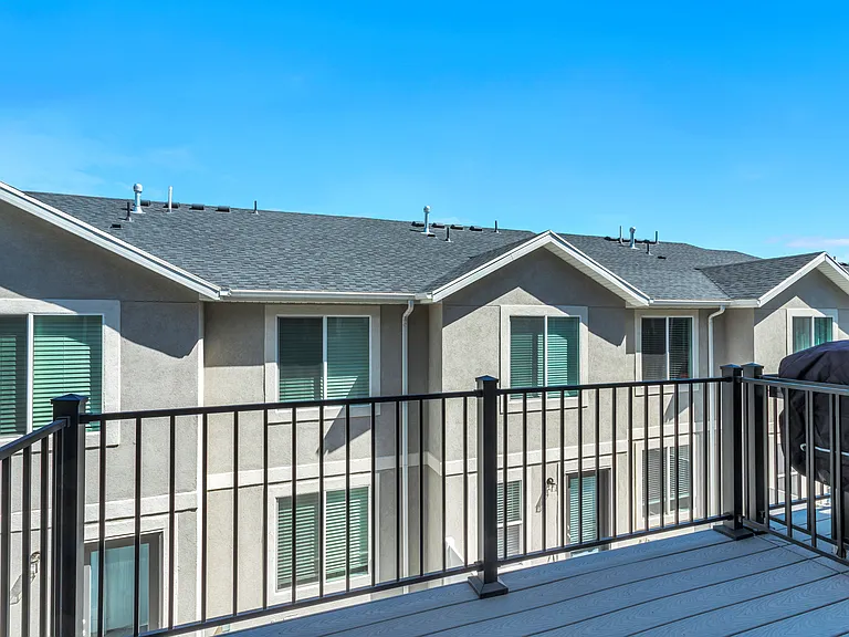 8620 W Bowie Dr — Photo 2