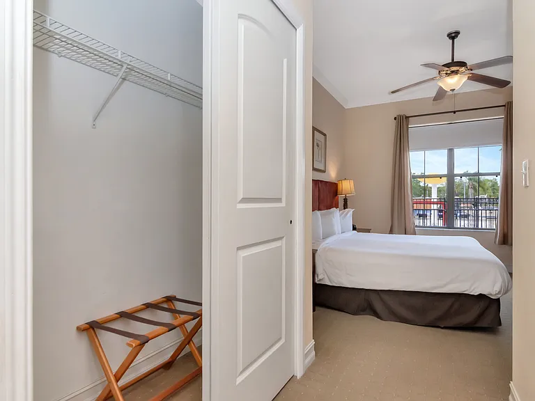 13941 Clubhouse Dr — Photo 23