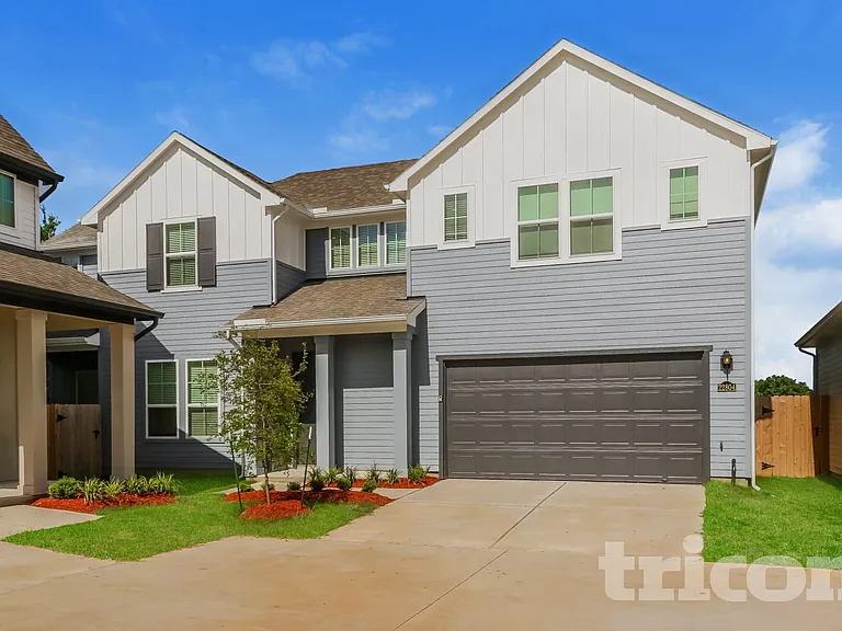 22804 Frassino Pl — Photo 1