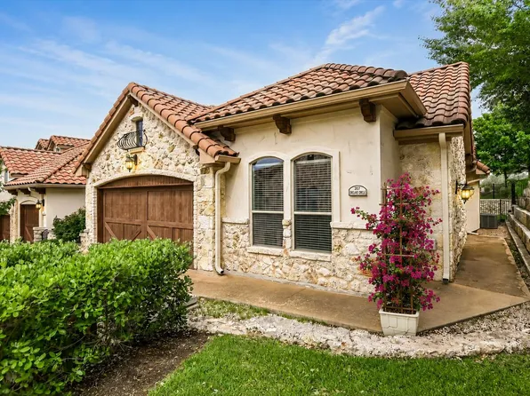 207 Enclave Cir., Horseshoe Bay, TX 78657