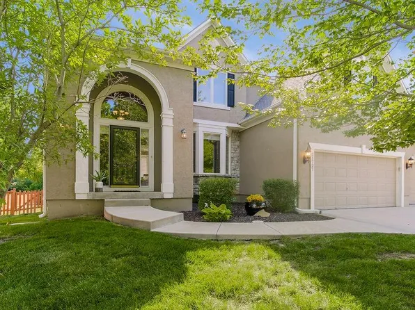 21727 W 60th Ter, Shawnee, KS 66218