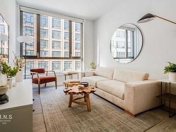 3rd image of 840 Fulton St #304