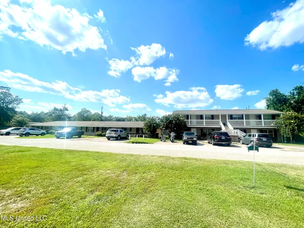 400 Klondyke Rd, Long Beach, MS 39560
