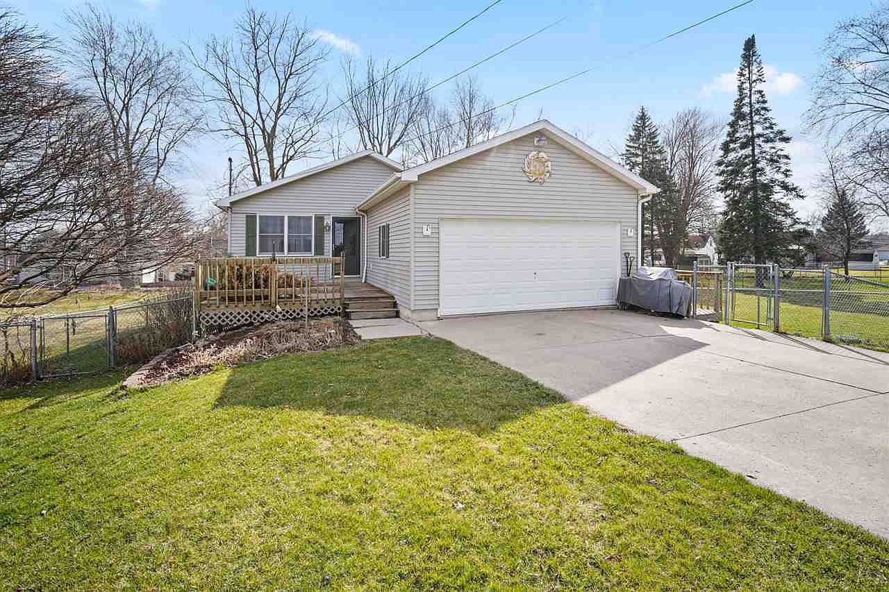 347 Riverside Ave, Adrian, MI 49221 Zillow