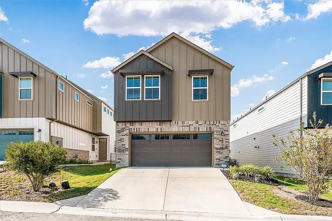 7404 Wynkoop Ct — Photo 1