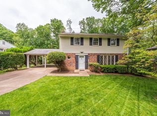 9518 Rockport Rd, Vienna, VA 22180