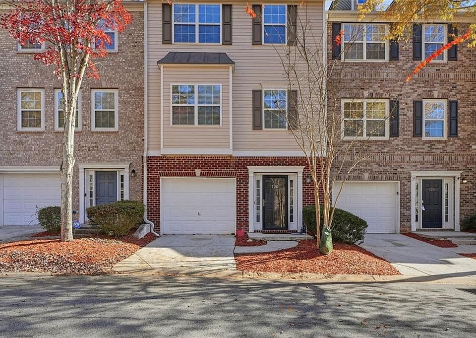 1st image of 726 Celeste Ln SW