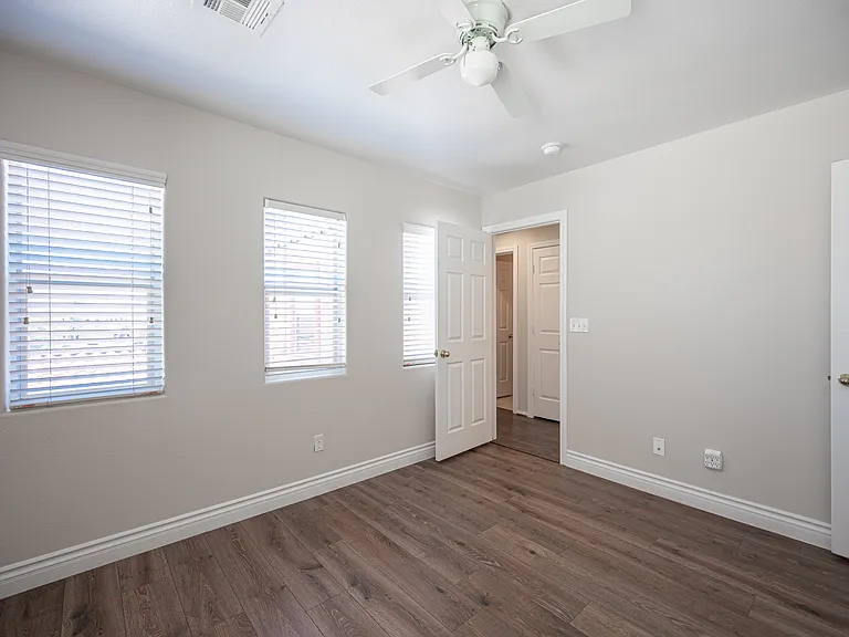 8967 Ellenbrook St — Photo 26