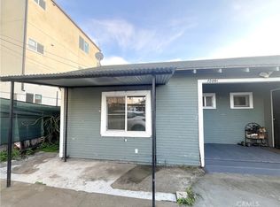 1588 W 37th St #1/2, Los Angeles, CA 90018