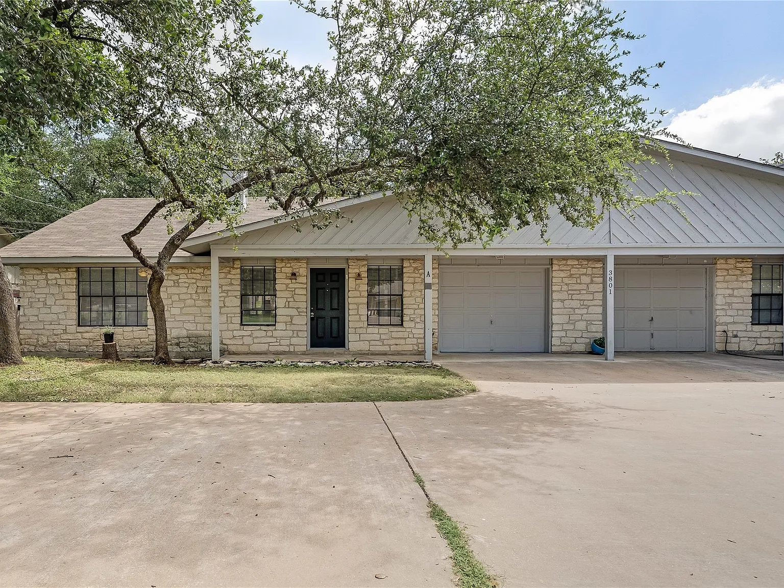 3 bed, 2.0 bath, 1260 sqft, $1,750 — Photo 1