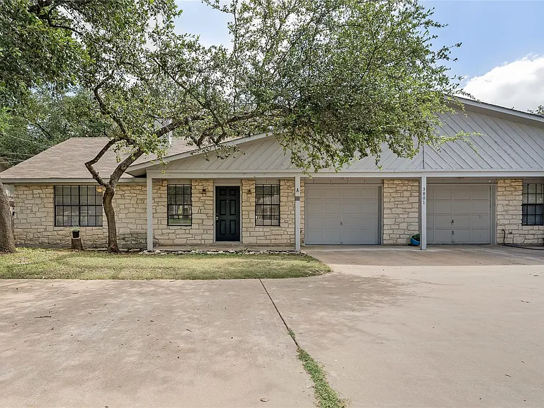 3801 Foust Trl #A — Photo 1