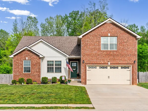 2324 Colston Dr, Clarksville, TN 37042