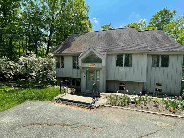 1029 Baker Turn, Hartford, VT 05059
