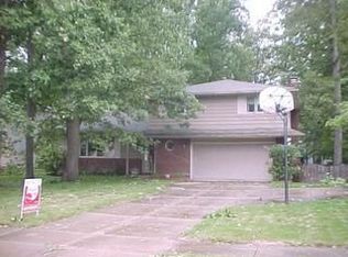 17036 Raccoon Trl, Strongsville, OH