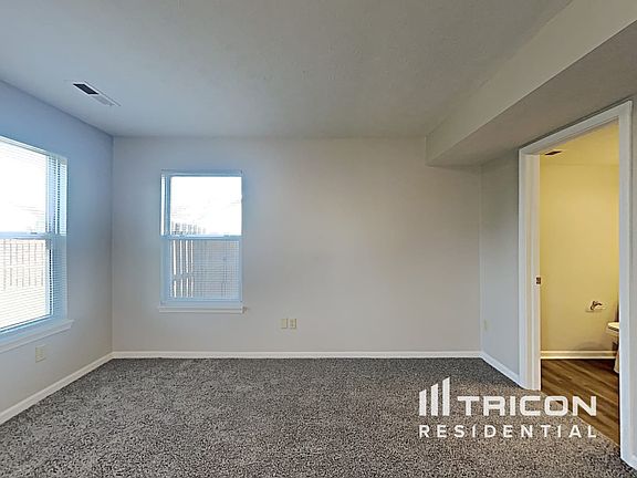 2nd image of 114 Thistle Wood Dr