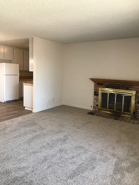 Fourth Ave Villas — Photo 4