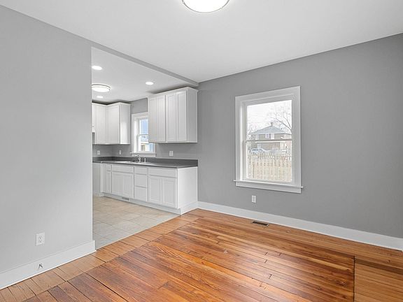 5th image of 750 Harrison Ave