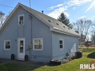 605 W Depot St, Colchester, IL 62326