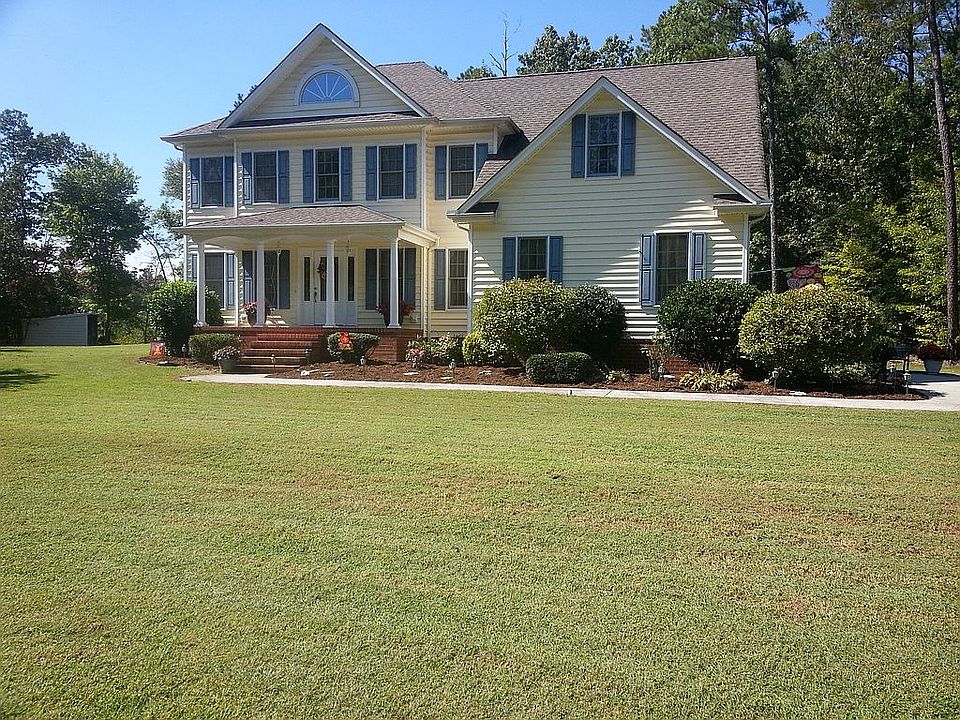 2nd image of 4000 Danbury Dr