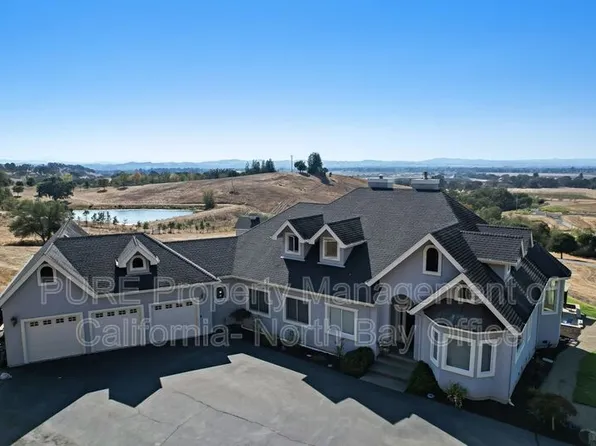 1455 Oak Springs Ln, Santa Rosa, CA 95404