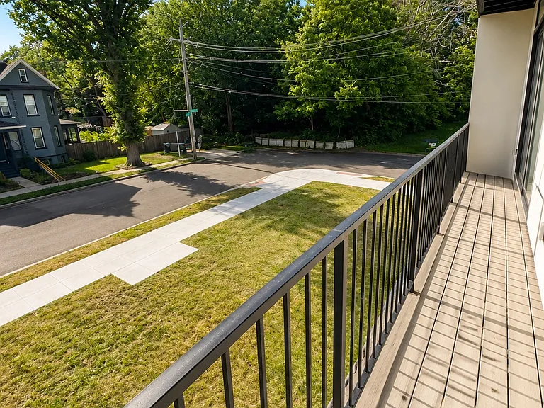 2425 20th St NE #13 — Photo 7