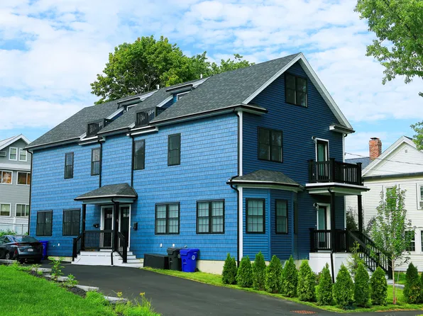 35 Summer St #35, Arlington, MA 02474