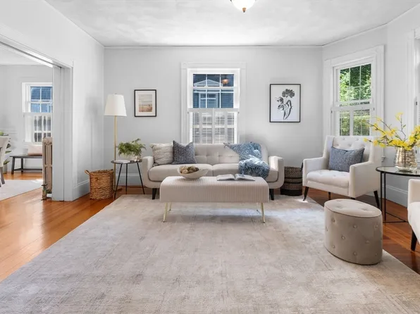 109 Lake View Ave, Cambridge, MA 02138