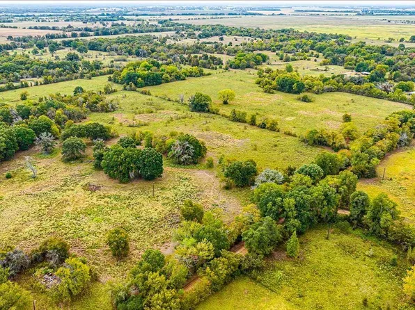 2 County Road 3230, Lovelady, TX 75851