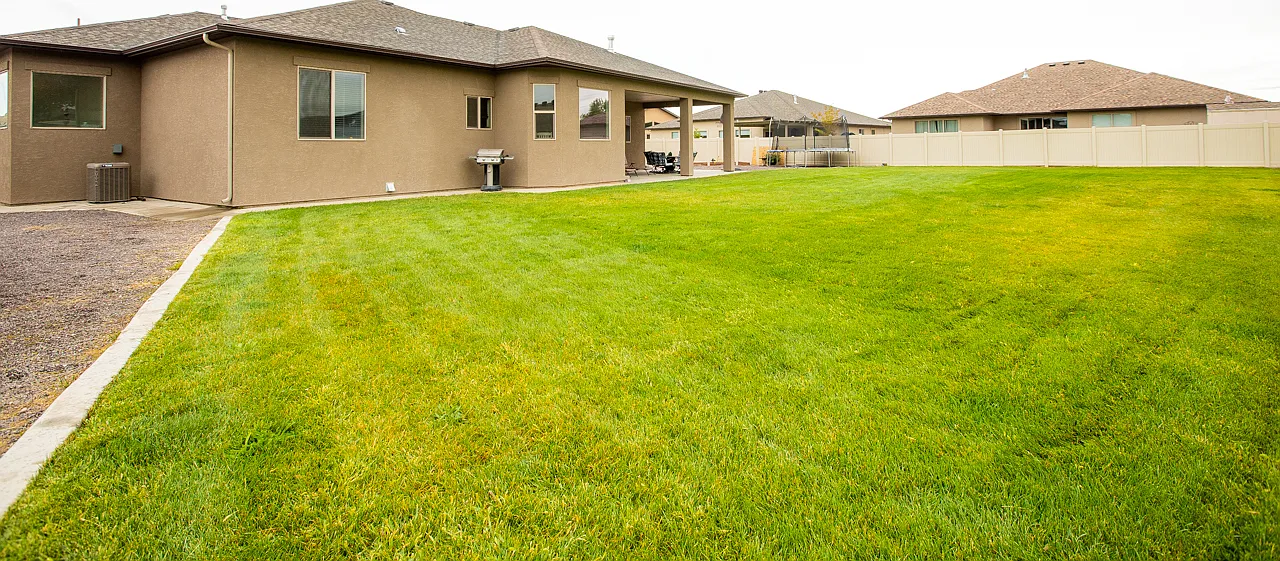 4 bed, 2124 sqft, $2,800 — Photo 1