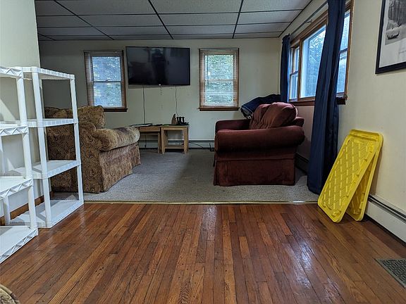 4th image of 158 Colesville Rd